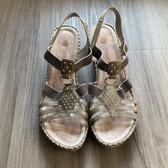 Rieker D6768 Ursula 2inch Wedge Sandal by Remonte - Picture 5 of 8